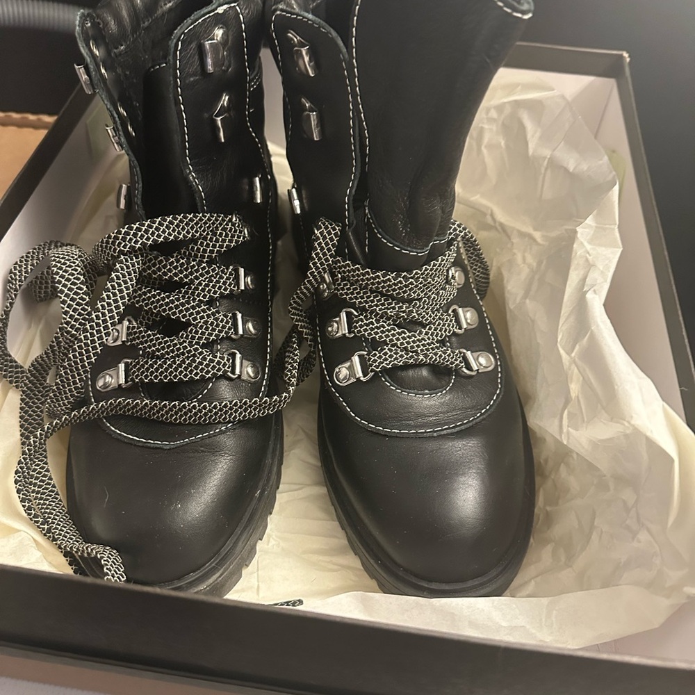 CLOSET CLOSING J. Crew Black Leather Hiker Boots - Picture 4 of 9